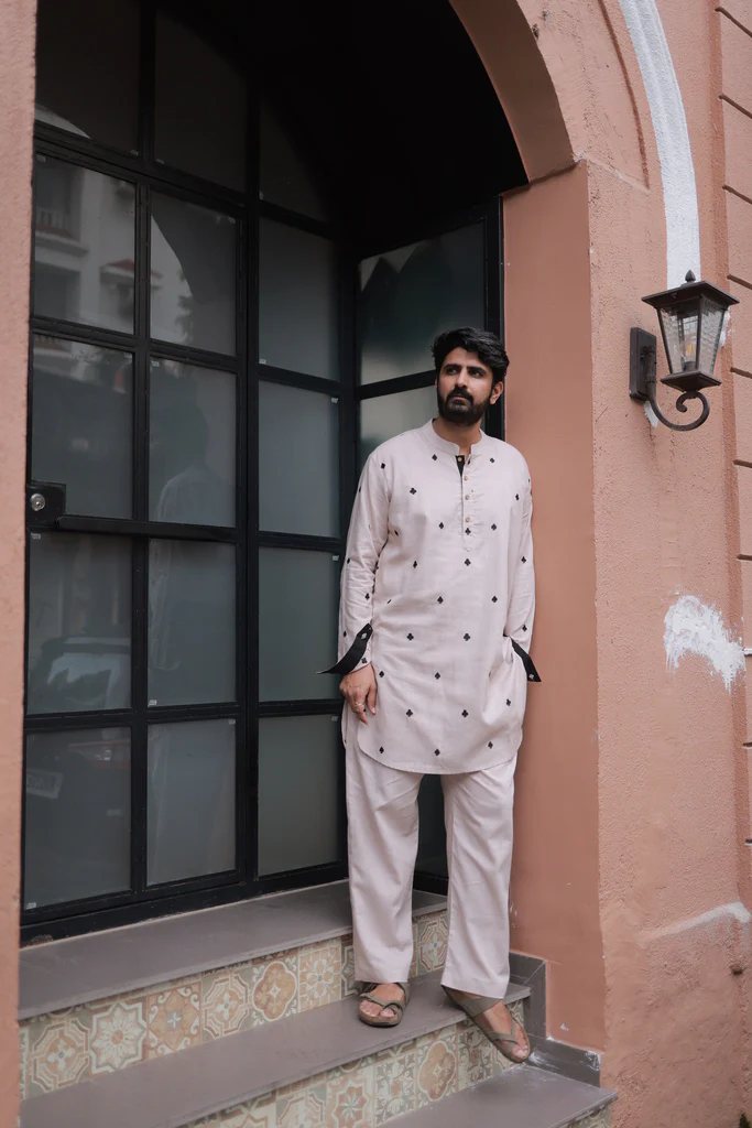 Clubs & Spades-Beige Kurta - Image 7