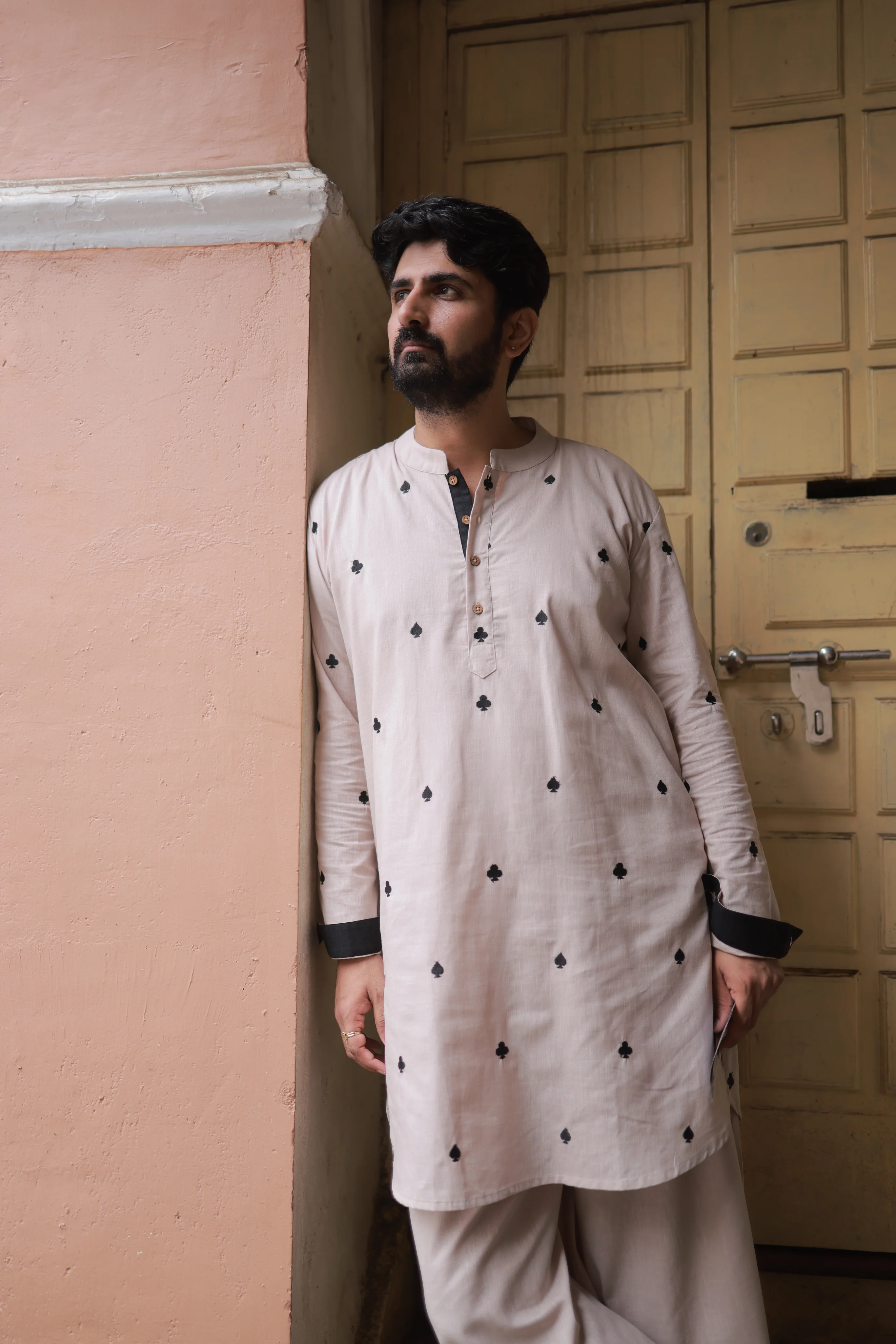Clubs & Spades - Beige Kurta set - Image 9