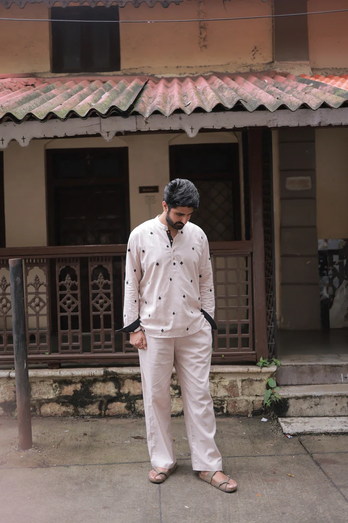 Clubs & Spades-Beige Short Kurta - Image 5