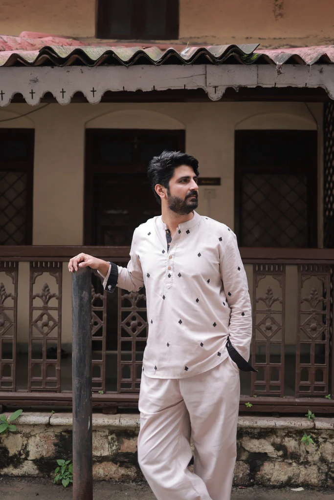 Clubs & Spades-Beige Short Kurta - Image 6