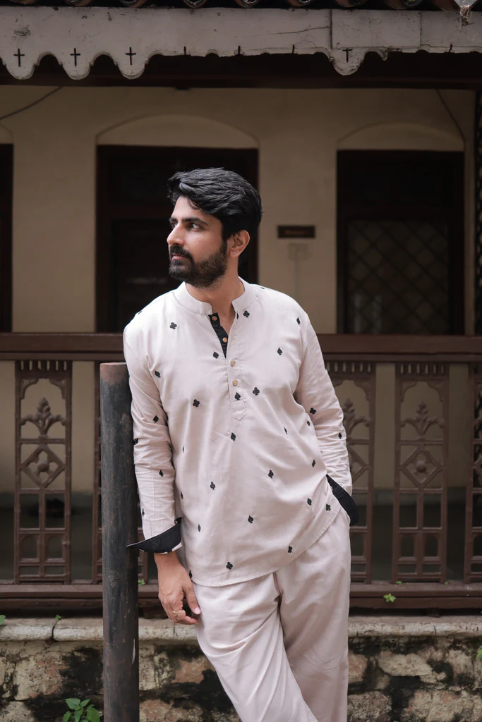 Clubs & Spades-Beige Short Kurta - Image 7