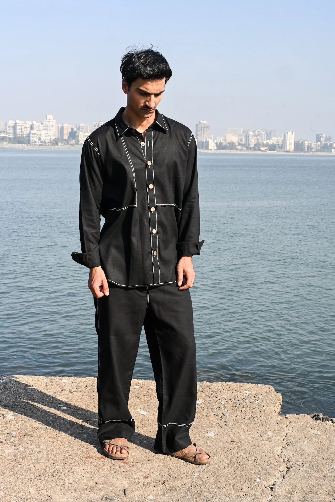 Kuro top stitch shirt - Image 5